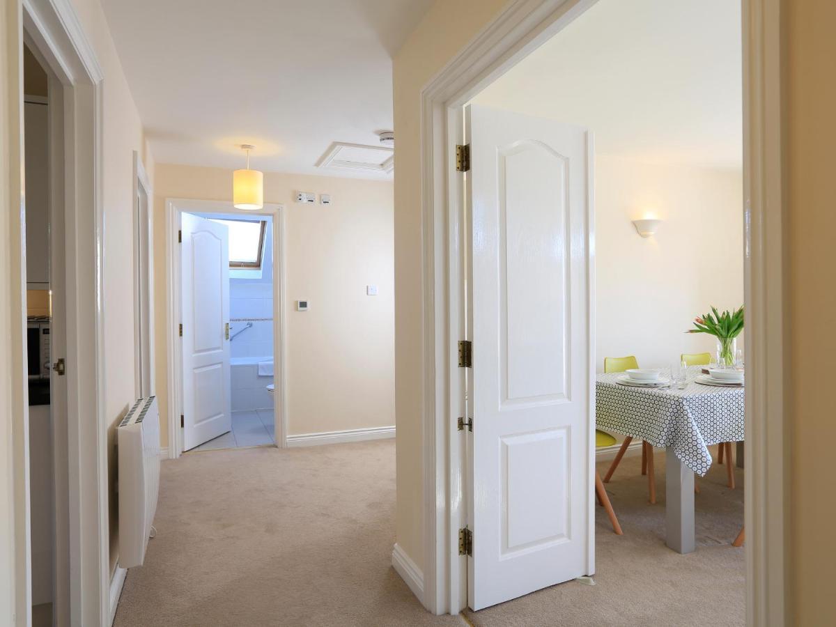 6 Chichester Court Гоуп-Коув Екстер'єр фото